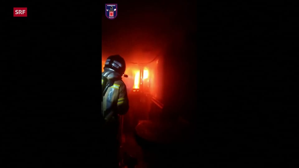 Feuerwehrleute löschen Feuer in spanischen Nachtclubs