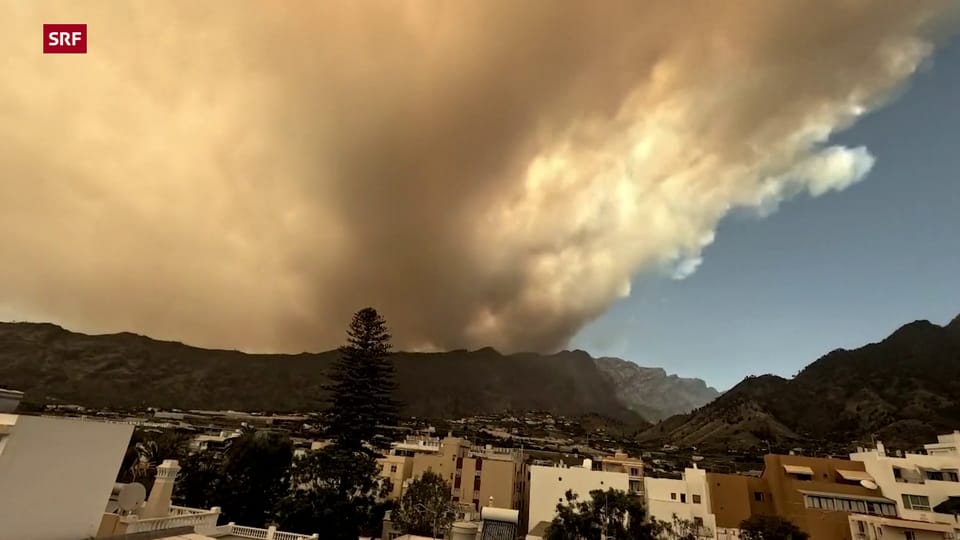 Rauchwolke über La Palma im Zeitraffer