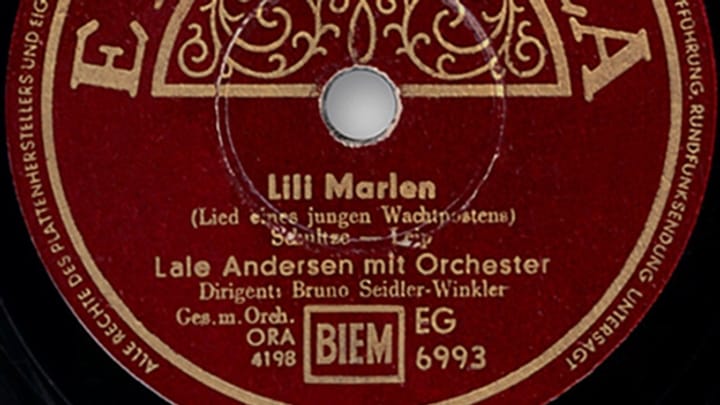 Verlgleich der Original- (1939) und der Coverversion (1956) von Lale Andersen