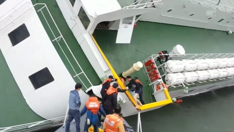 Korea: Kapitän verlässt das sinkende Schiff
