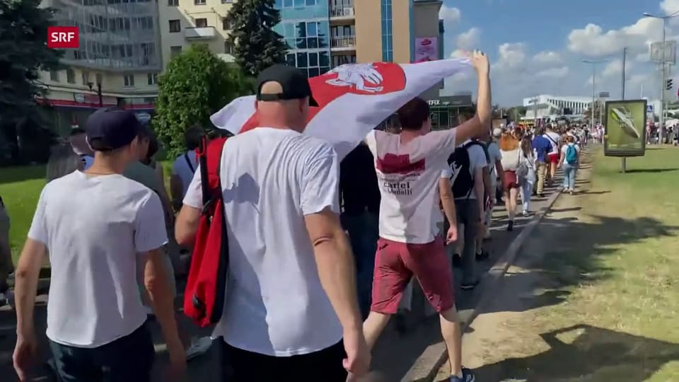 Tausende gegen Lukaschenko auf der Strasse