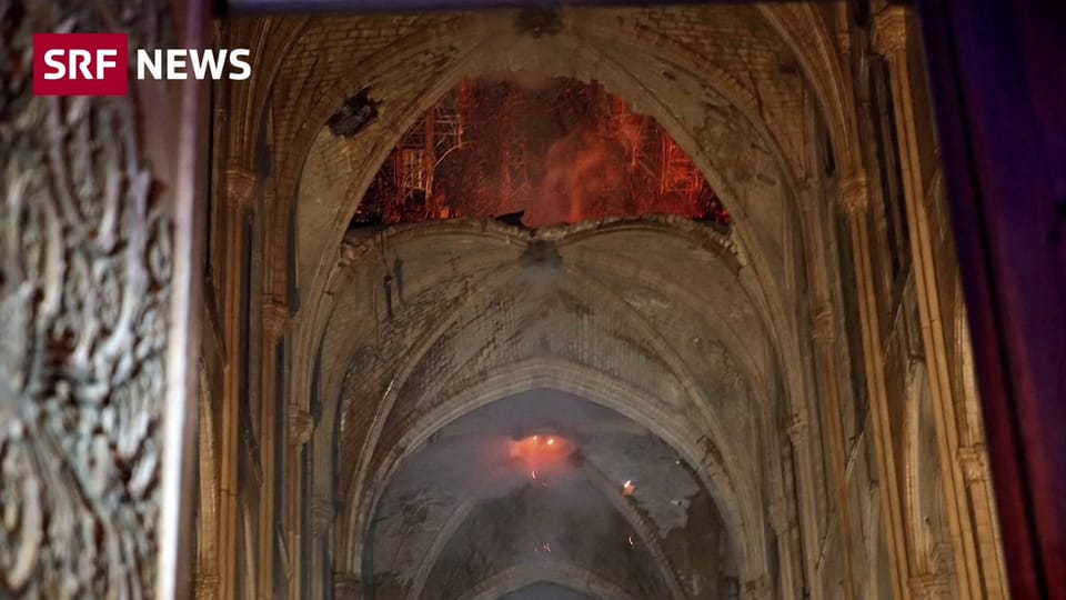 Aus dem Archiv: Ein Tag nach dem Brand der Notre-Dame de Paris