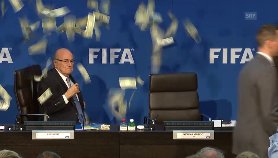 Eklat zu Beginn der Fifa-Pressekonferenz
