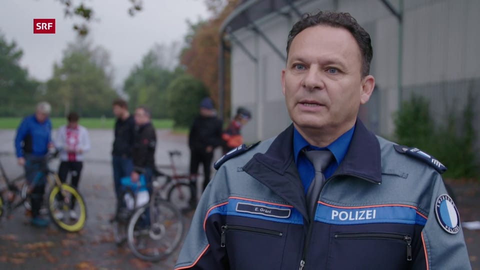 Erwin Gräni, Chef Prävention Luzerner Polizei und Mitglied Test-Jury: Achtung: Blinkende Lichter sind nur ergänzend erlaubt!