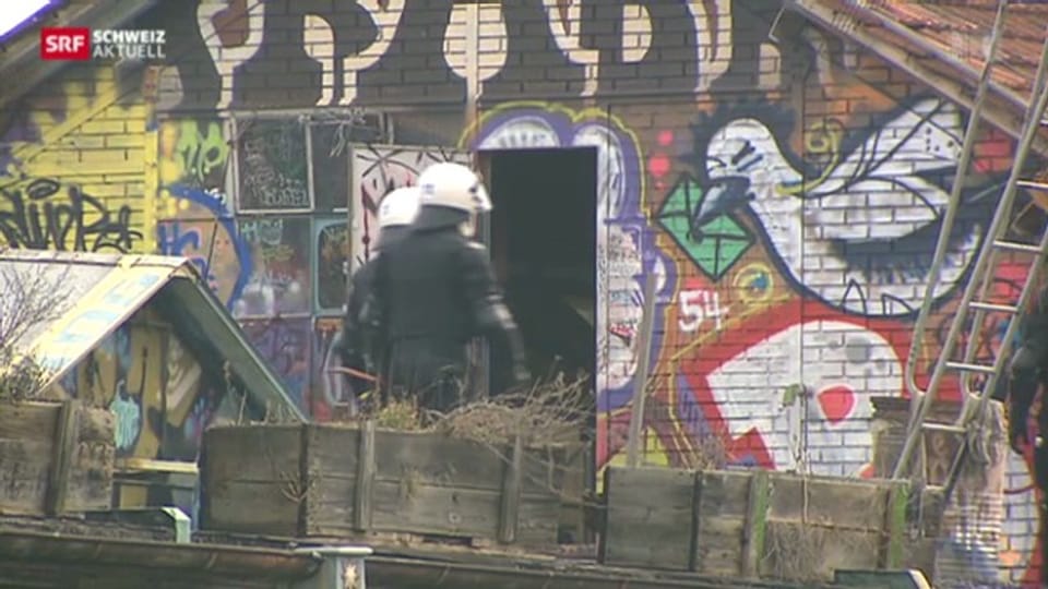 Grosskontrolle auf dem Binz-Areal Grosskontrolle auf dem Binz-Areal