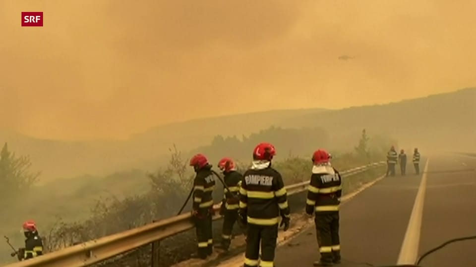 Waldbrände Griechenland: Auch die rumänische Feuerwehr hilft bei der Bekämpfung der Flammen mit