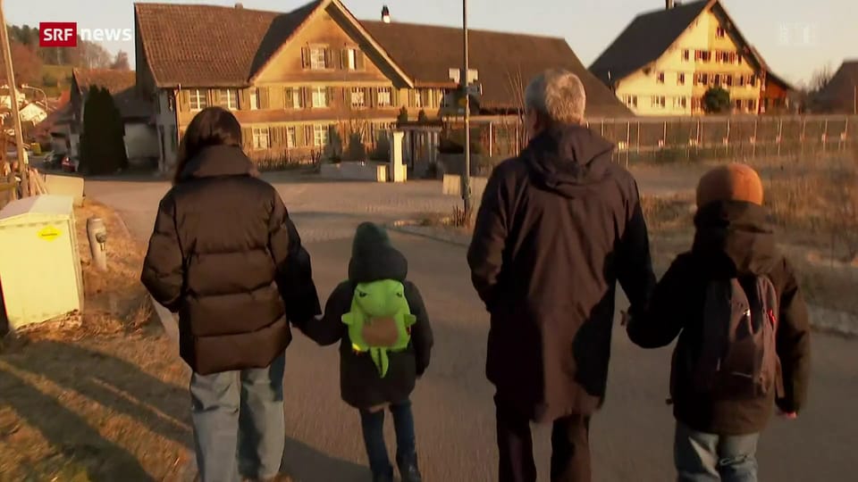 Erster Schultag von ukrainischen Flüchtlingskindern in der Schweiz