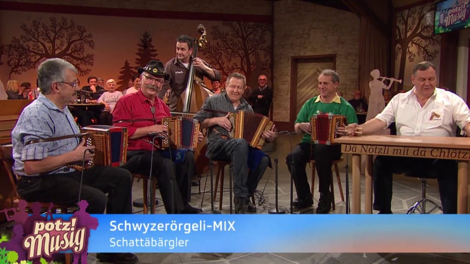Schattäbärgler & Julius Nötzli mit dem «Schwyzerörgeli-MIX»