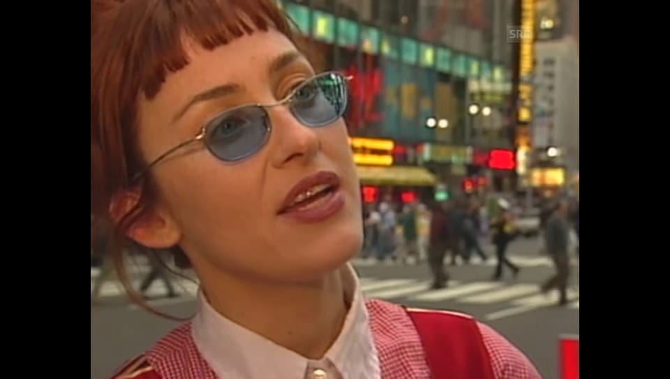 «Tagesschau», 7.4.2000: Pipilotti Rist am Times Square