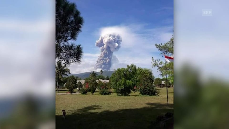 Vulkan Soputan auf Sulawesi ausgebrochen