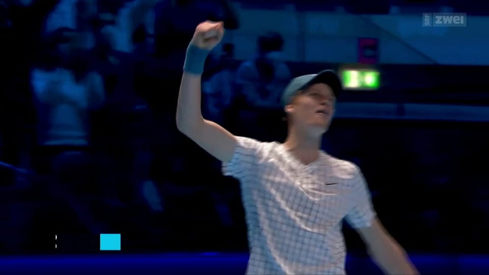 Janik Sinner gewinnt 1. Spiel an ATP Finals