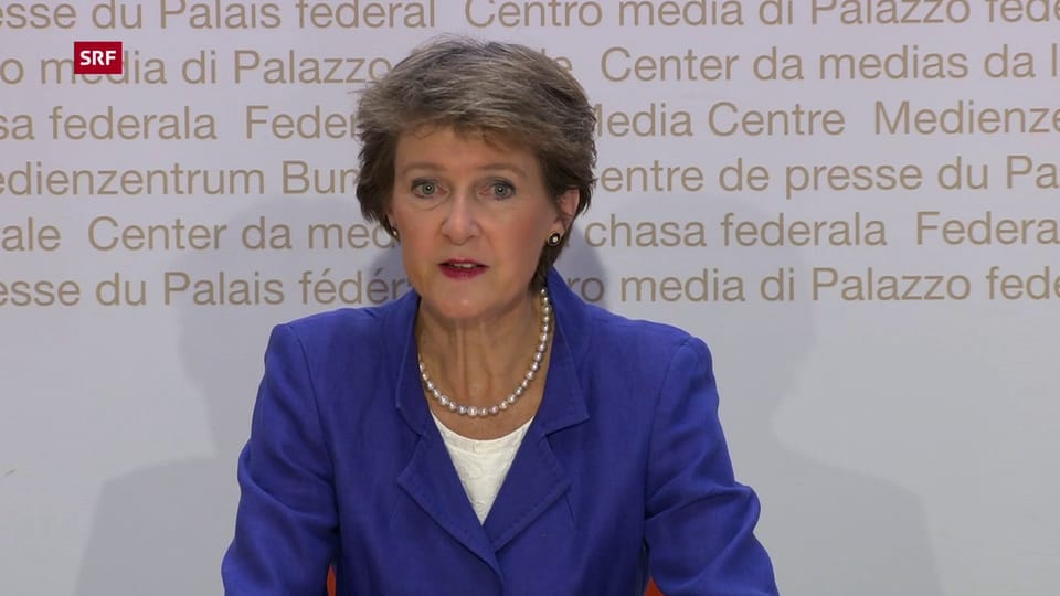 Sommaruga: «Mit der Maske schützen wir uns selber, aber auch unsere Mitmenschen» Sommaruga: «Mit der Maske schützen wir uns selber, aber auch unsere Mitmenschen»