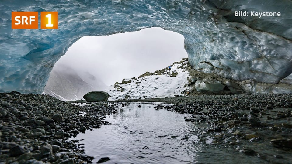 Eishöhle: Das blaue Wunder im Zinalgletscher