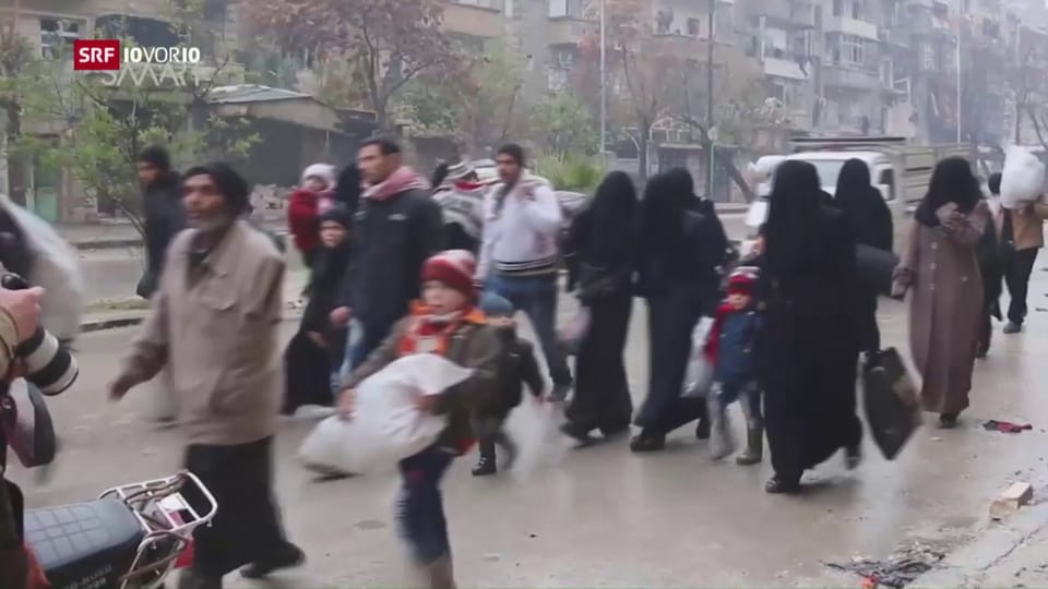 Banges Warten auf die Flucht aus Aleppo