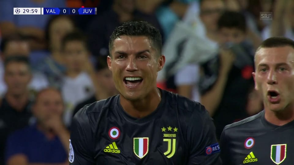 Ronaldo sieht Rot für angebliche Tätlichkeit