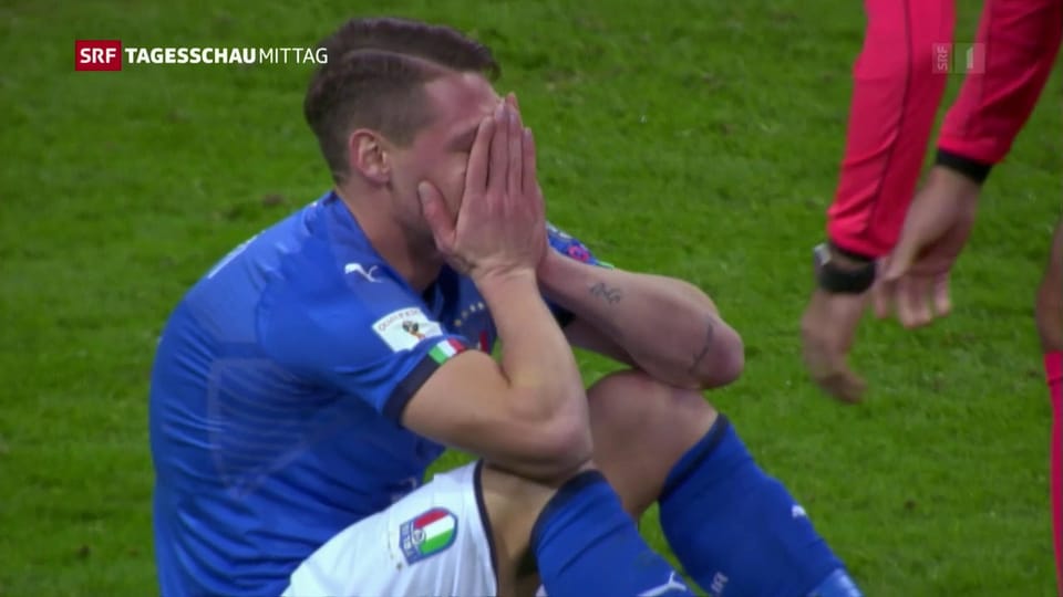 Italienische Fussballmannschaft im Tal der Tränen