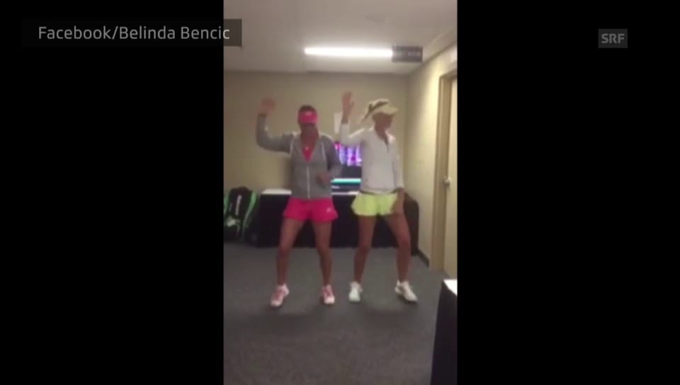 Belinda Bencic und Kristina Mladenovic tanzen sich warm
