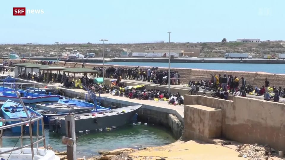 Mehr als 2000 Flüchtlinge erreichen auf Booten Lampedusa