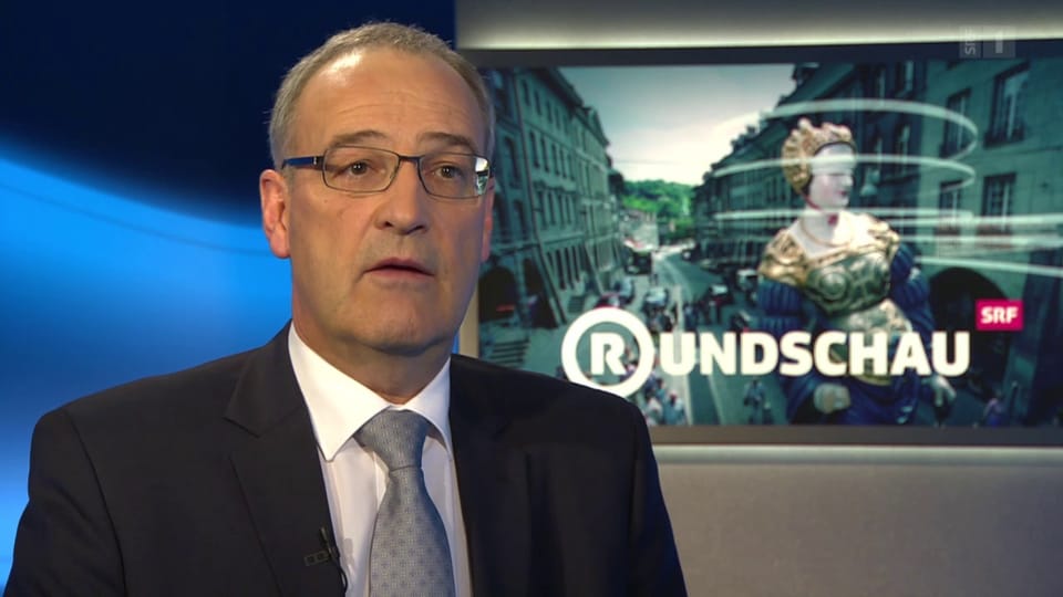 Parmelin an der Theke Parmelin an der Theke