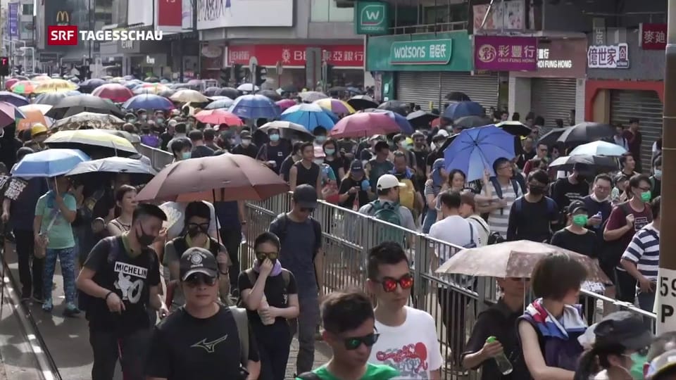 China verurteilt die anhaltenden Proteste in Hongkong