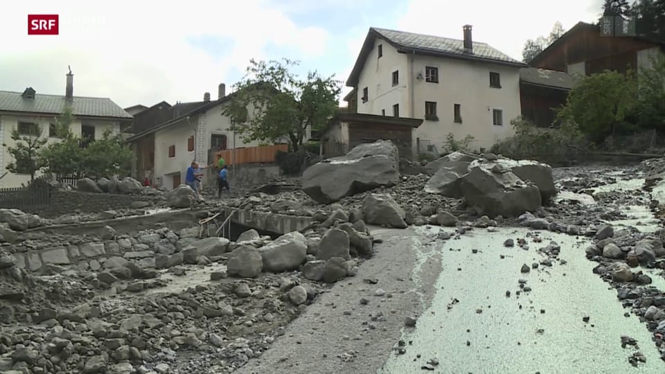 Dorf Pradella nach heftigem Gewitter verwüstet