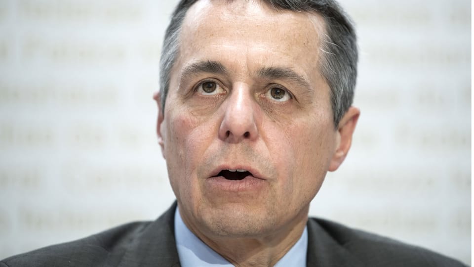 Aussenminister Ignazio Cassis reagiert auf das Auslaufen der Börsenäquivalenz.