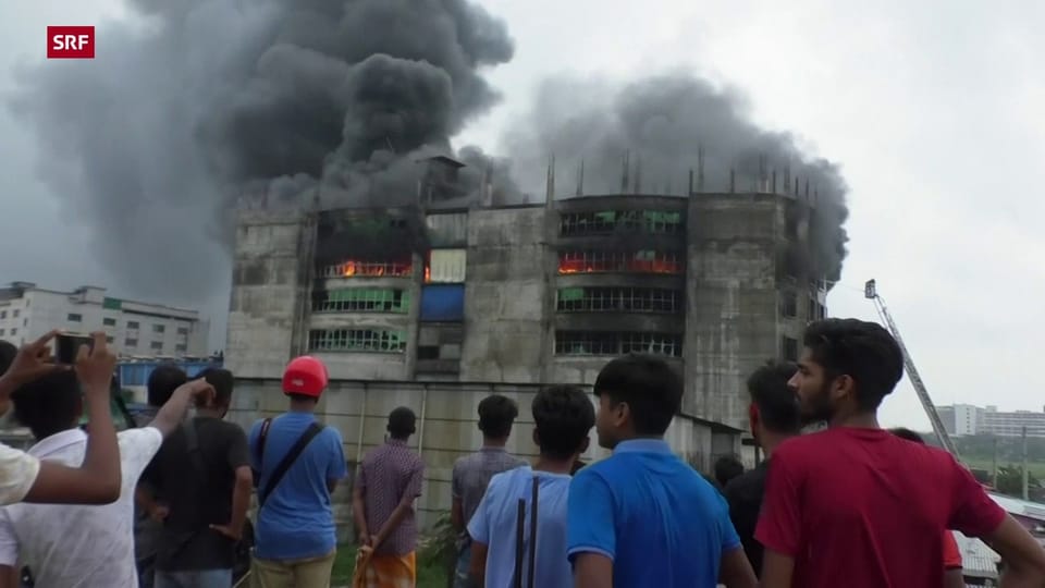 Viele Todesopfer bei Brand in Lebensmittelfabrik in Bangladesch