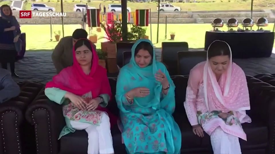 Malala besucht ihr Heimatdorf in Pakistan