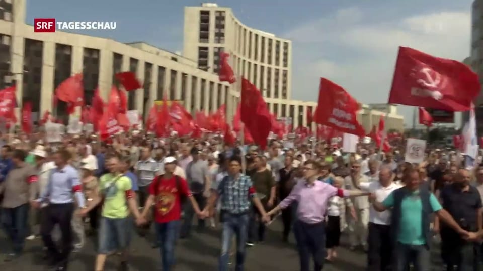 Tausende demonstrieren in Moskau gegen die Rentenreform