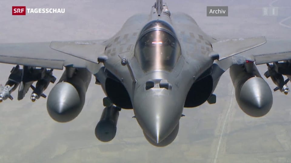 Frankreich fliegt Angriffe auf IS-Stellungen in Syrien