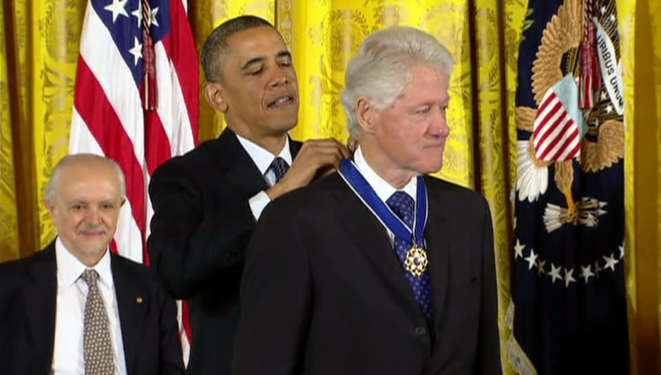 Obama zeichnet Bill Clinton und Oprah Winfrey aus
