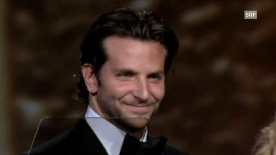 Hollywood-Stars singen für Bradley Cooper (unkomm.)