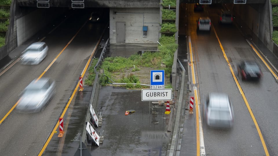 Unfall im Gubristtunnel