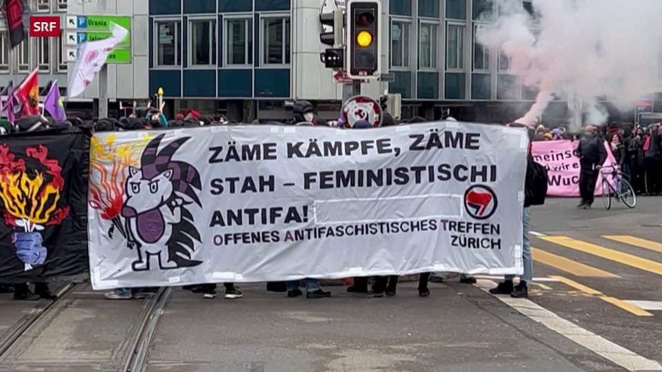 Unbewilligte Frauendemo in Zürich