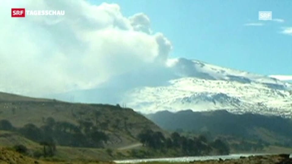 Chilenischer Vulkan Copahue ausgebrochen (Tagesschau, 24.12.2012)