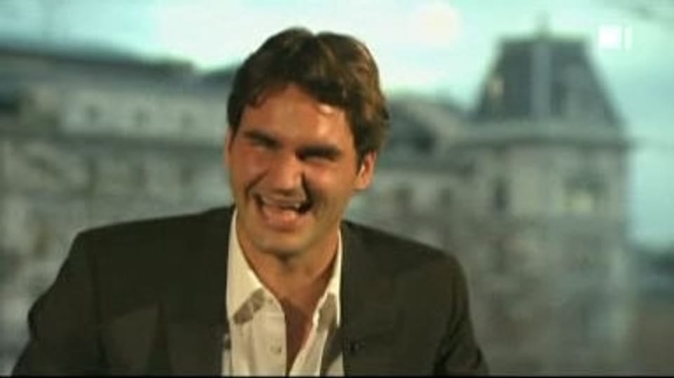 Roger Federer mit Lachanfall