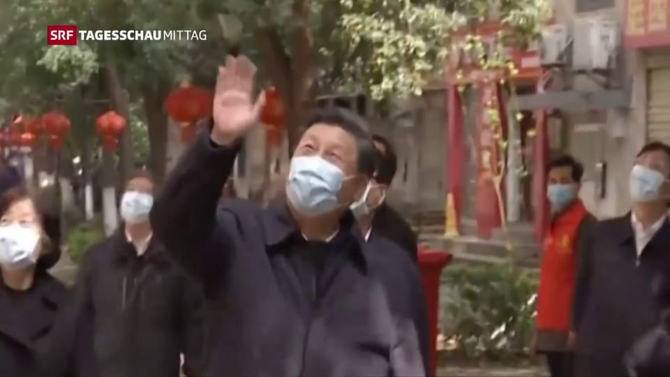 Xi Jinping besucht Wuhan