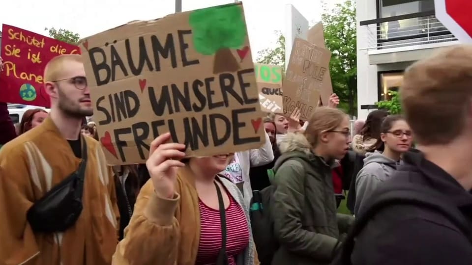 Proteste gegen Bayer-Konzern