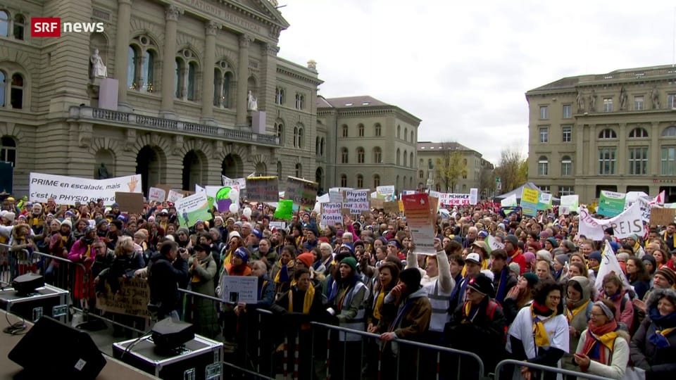 Tausende demonstrieren gegen neue Physio-Tarife 