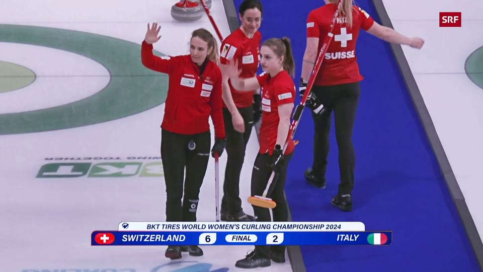 Schweizer Curlerinnen bezwingen Italien im Spitzenkampf