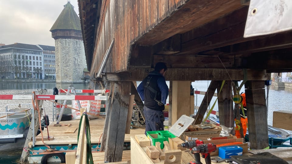 Kapellbrücke: Morsche Stützen werden ersetzt