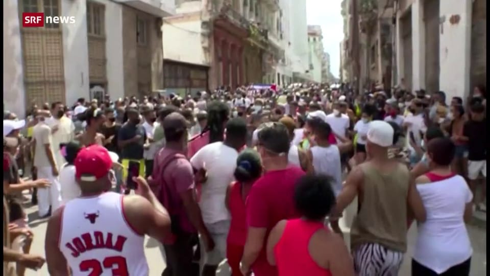 Regierung in Kuba greift gewaltsam gegen landesweite Demonstrationen durch