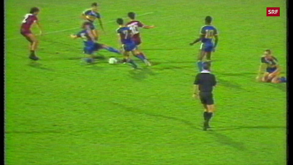 1985: Chapuisats brutales Einsteigen gegen Favre
