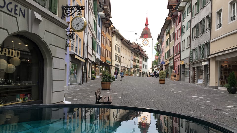 An schöne Orte gehen, essen, konsumieren und so die Wirtschaft beleben - das will Aargau Tourismus.