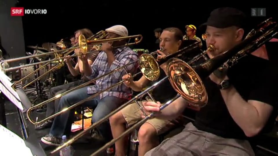 Pepe Lienhard jazzt mit Nachwuchsmusikern