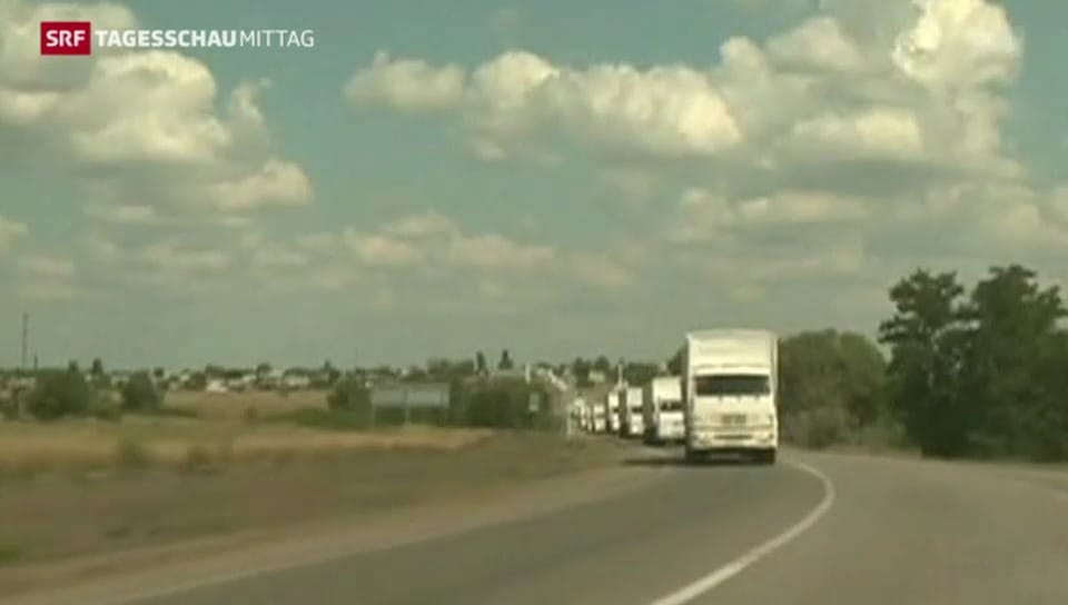 Moskaus Hilfskonvoi überquert Grenze