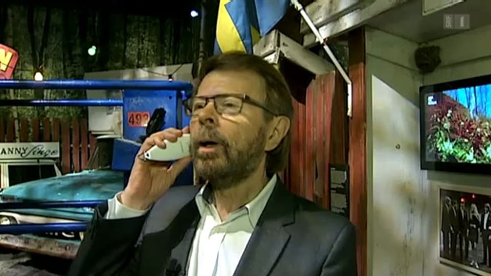 Björn Ulvaeus zeigt das Abba-Museum