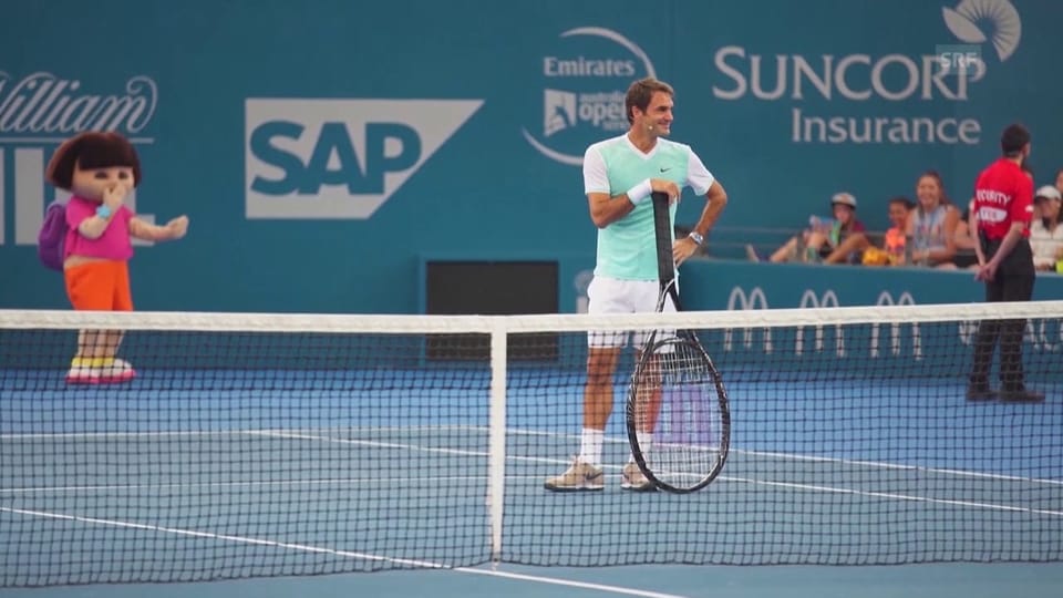 Der misslungene Smash von Roger Federer (Quelle: SNTV)