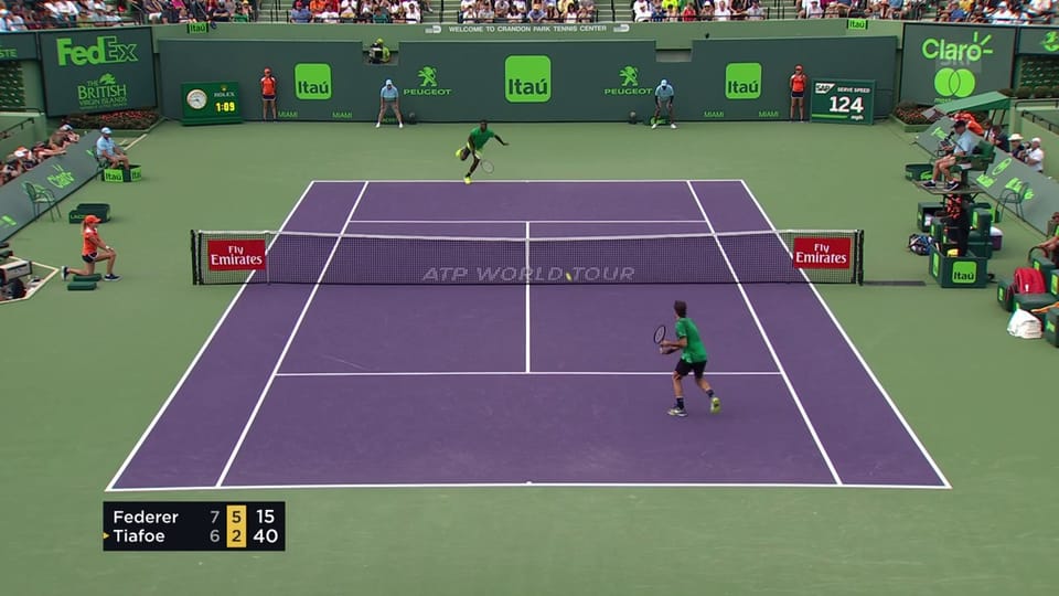 Der Netzroller-SABR: Federer bremst Tiafoe aus