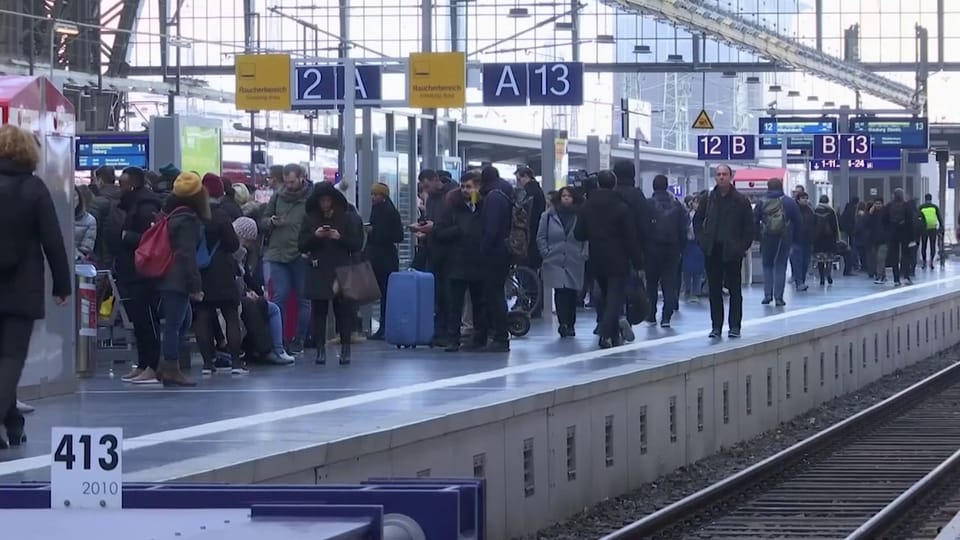 Chaos nach Warnstreik bei der Deutschen Bahn (unkomm.)